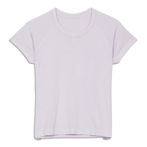 ✨Lululemon Swiftly Tech Short Sleeve Sz 8 Lavender Shirt 2.0✨ - Picture 3 of 9